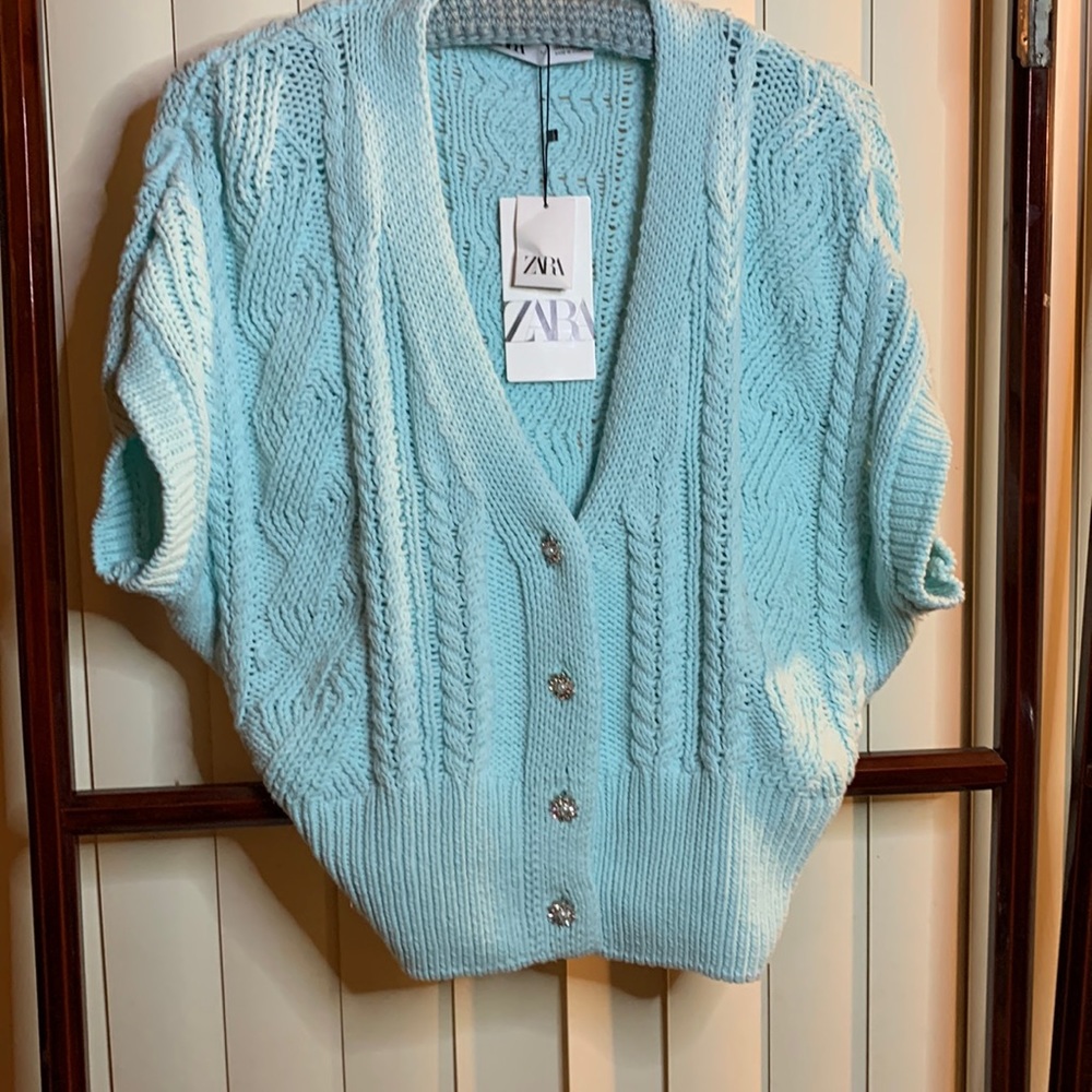 NWT ZARA Sweater